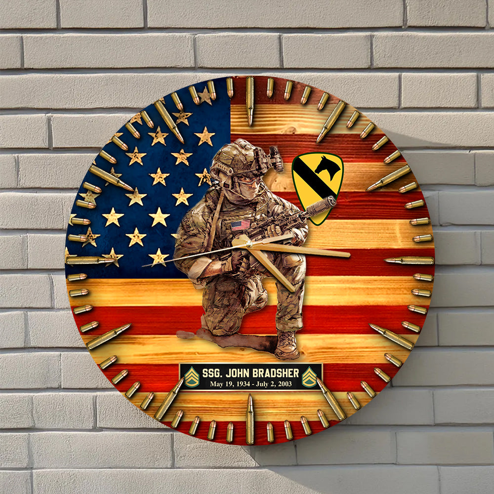 Personalized Wooden Wall Clock Custom Rank Name Division Veteran American Rustic Flag Gift For Veterans K1702 Trhn
