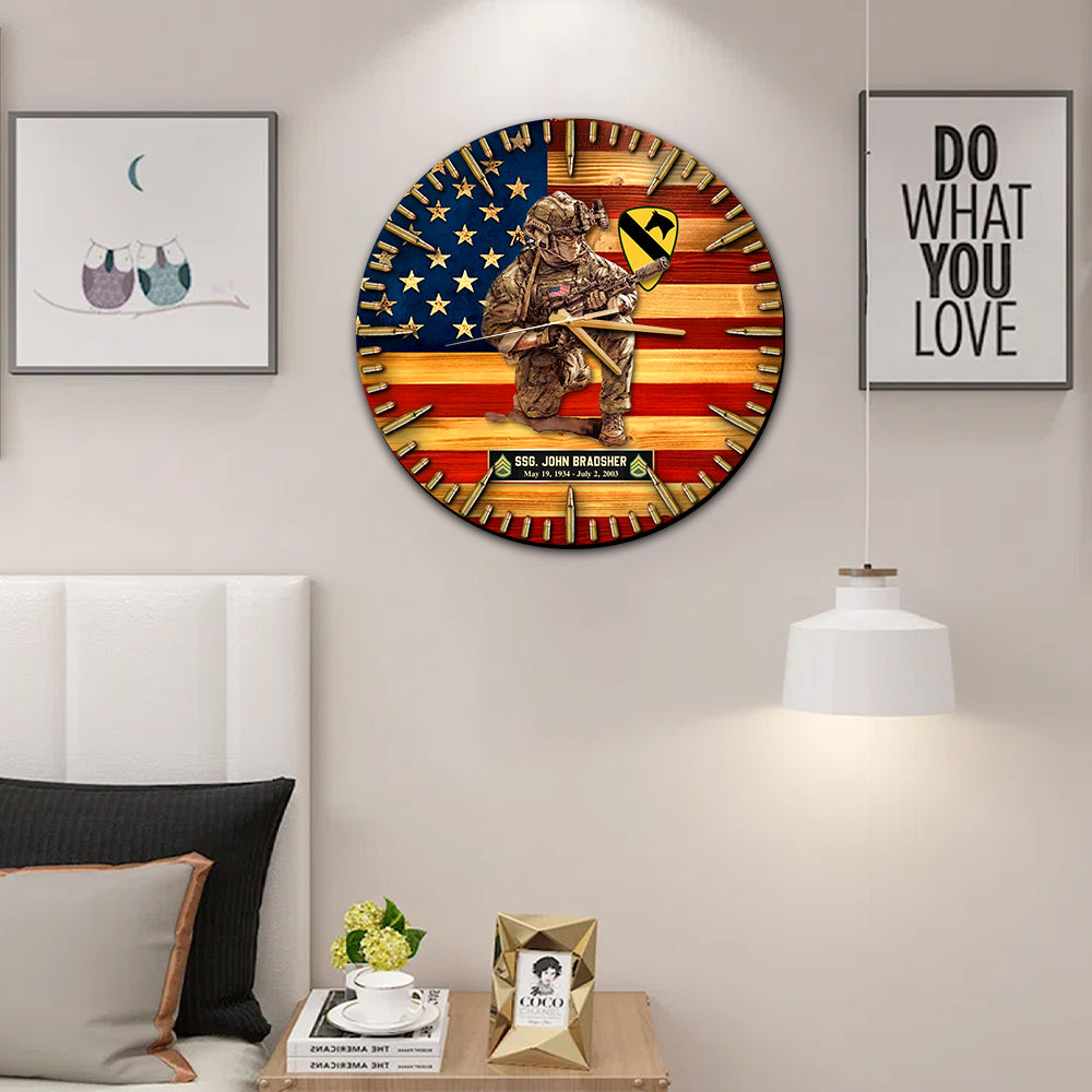 Personalized Wooden Wall Clock Custom Rank Name Division Veteran American Rustic Flag Gift For Veterans K1702 Trhn