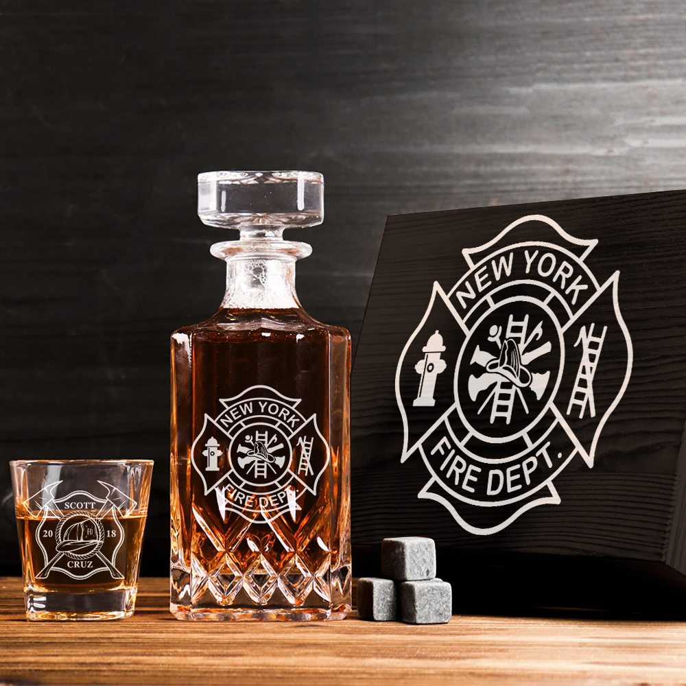 Custom Firefighter Whiskey Decanter Set With Crossed Axe Glasses Fireman Gift Home Bar Gifts for Firefighters K1702