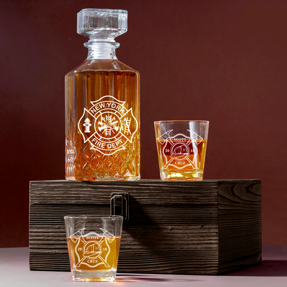 Custom Firefighter Whiskey Decanter Set With Crossed Axe Glasses Fireman Gift Home Bar Gifts for Firefighters K1702