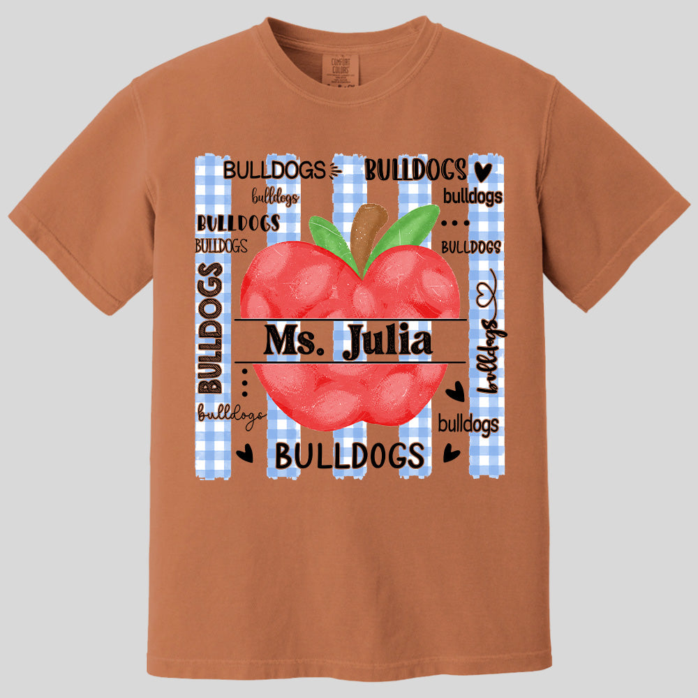 Personalized Bulldogs Teacher Apple Shirt – Custom Teacher Name Back to School T-Shirt Na02 Pt99